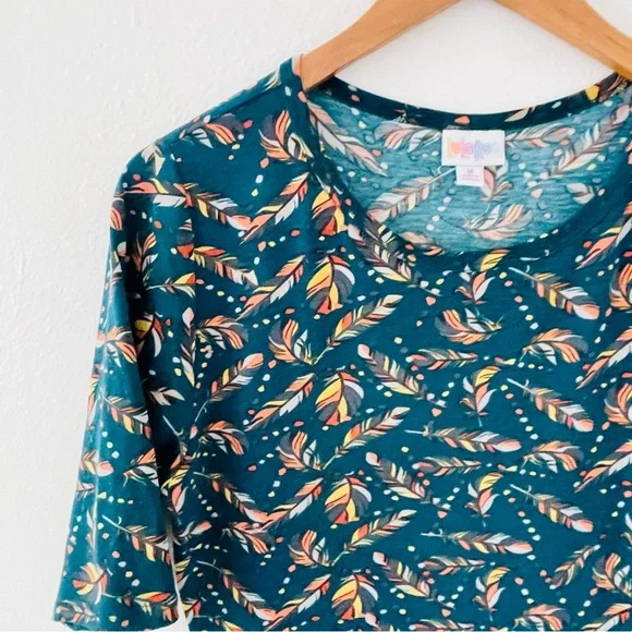 Lularoe Julia Green Feather Print Bodycon Dress - Picture 2 of 3